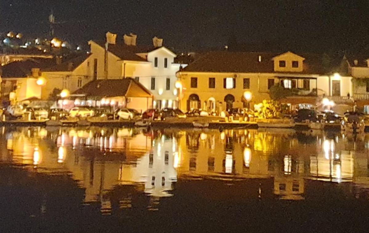 Appartamento Kotor Center W Esterno foto